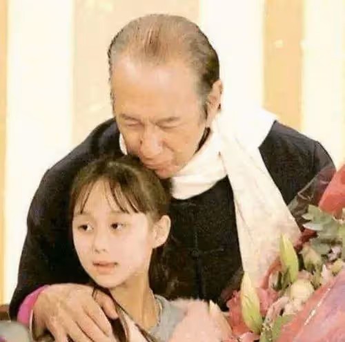賭王78歲「喜得小千金」不藉助試管！被疑孩子非親生　四姨太梁安琪採訪「無意說漏秘密」不簡單