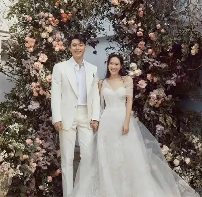 宋慧喬前男友見面會?景甜營銷傻瓜美女?馬思純英國度蜜月?黃子韜分手?王鷗站姐反擊?