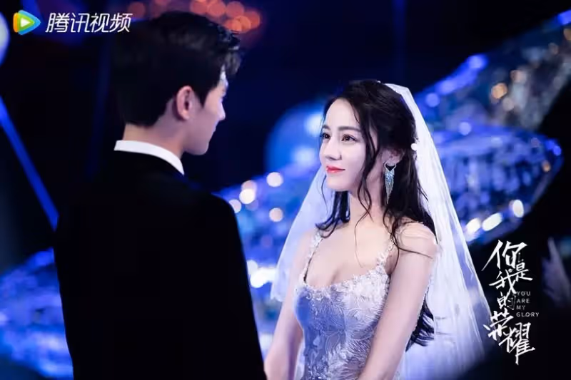 10位女星「陸劇婚紗造型」!《餘生請多指教》結局楊紫婚紗好性感,白鹿婚紗造型卻被嫌