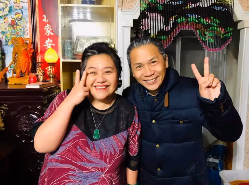 為生計當服務生!許傑輝諧星路不順被譏「明星淪落到端盤子」 堅持不放棄「轉型實力派演員」再翻紅