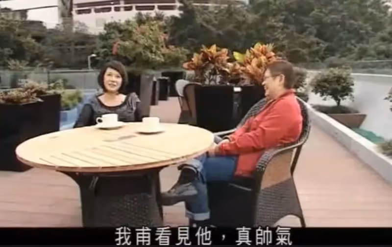 69歲《猛龍過江》苗可秀近照曝光，優雅皺紋爬滿臉，已無當年風情，網友：還是算了吧