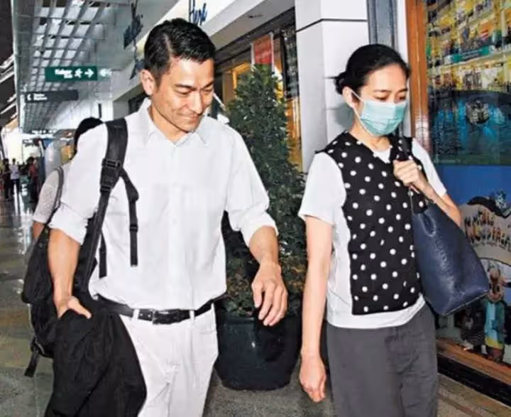 劉德華女兒近照曝光，9歲劉向蕙容貌變化驚人，網友：華仔基因果然強大