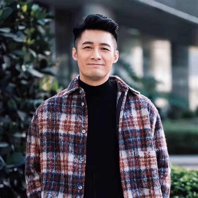 泡妞成習慣？TVB上位小生自認未玩夠，曾揚言身邊有不同國籍伴侶