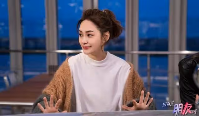 認因心急而離婚收場！知名港星現享受單身，直言身邊從不缺小鮮肉