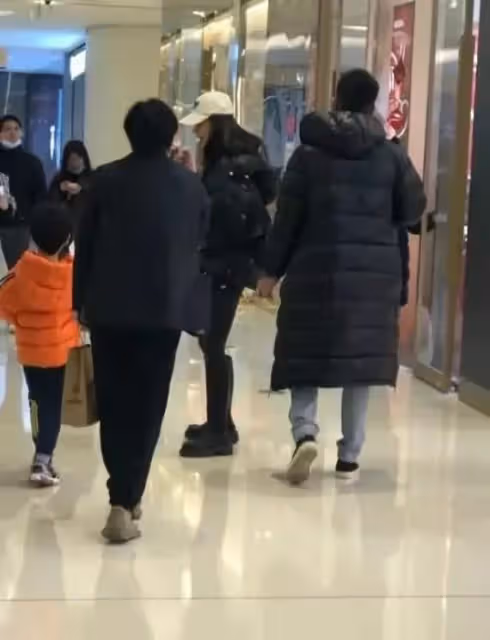 黃曉明退出前妻出資的投資機構,楊穎發新歌曬美照,並未受到影響