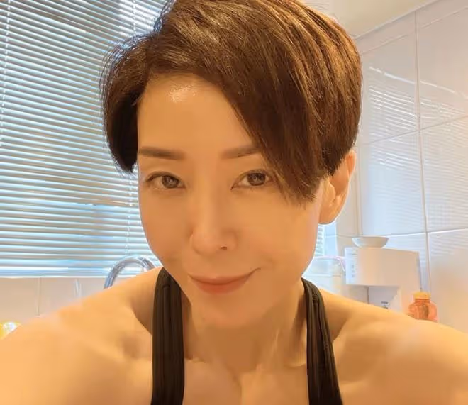 伍詠薇時隔9年重返TVB,自曝為演戲體重暴跌,整個人很乾很殘