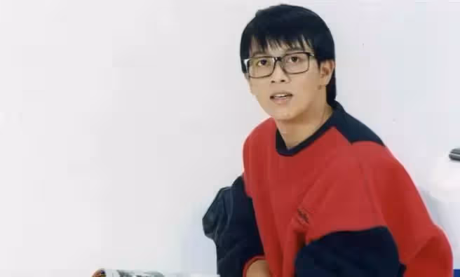張雨生31歲意外離世「女友發誓終身不嫁」獨扛房貸12年,還清後交還男方爸媽,網淚:你太重情重義!