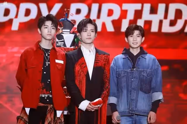 完全失控了？再一次互撕！從兄弟情深到爭議不斷，TFBOYS怎麼了？