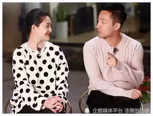 大清早，汪小菲連發五問發飆，原來他恨的不是大s