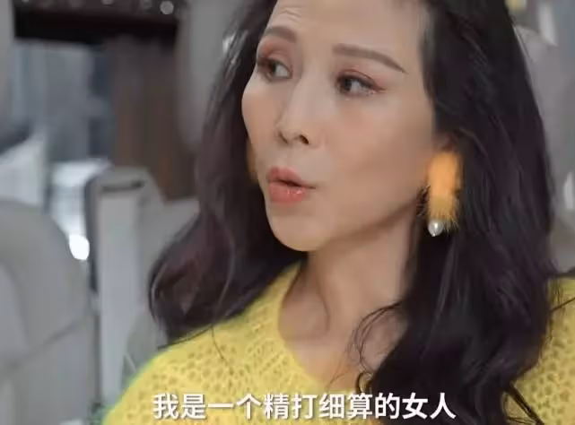 10歲女兒轉學到上海，學習有點吃力，蔡少芬：上海買菜比香港方便