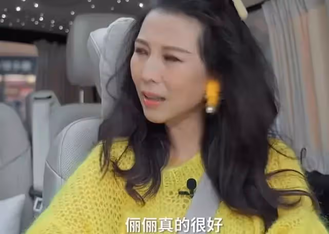 10歲女兒轉學到上海，學習有點吃力，蔡少芬：上海買菜比香港方便