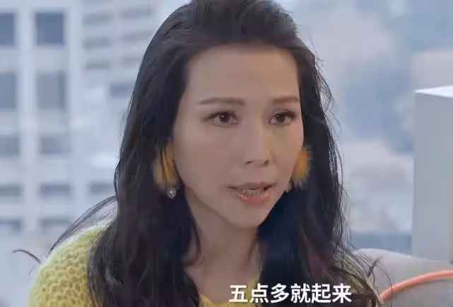 10歲女兒轉學到上海，學習有點吃力，蔡少芬：上海買菜比香港方便