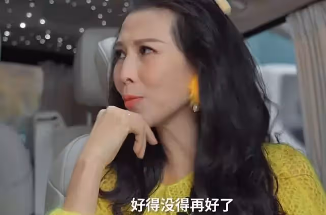10歲女兒轉學到上海，學習有點吃力，蔡少芬：上海買菜比香港方便