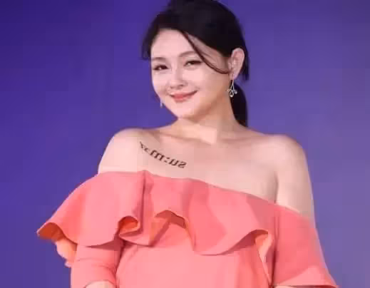 狠人!大S具俊曄婚前協議曝光,財產歸倆娃,他負責養家孝敬老人