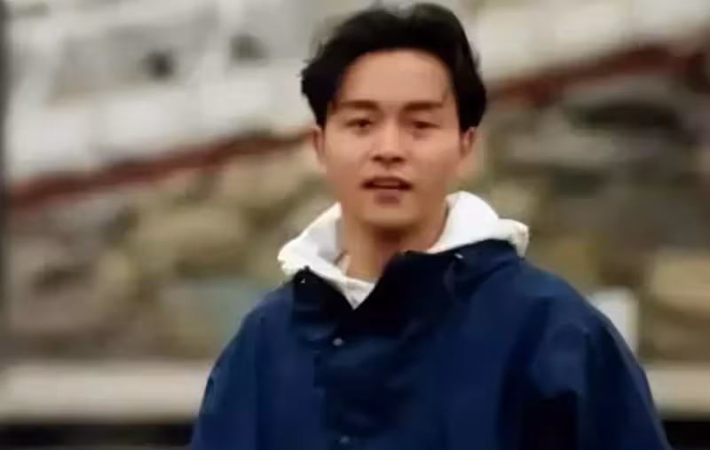 張國榮離開19年,4億遺產是如何處理的?唐鶴德拿走2億後乾了什麼?