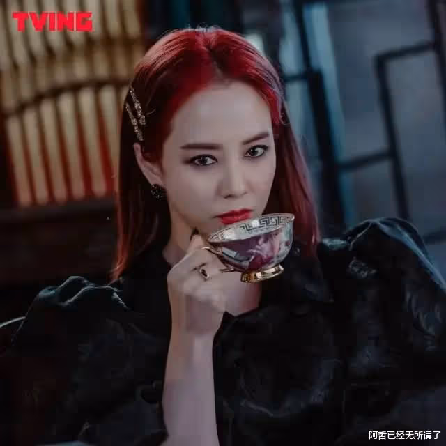 出演「19禁電影」爆紅,被宋仲基偷吻,這個女人可不只有身材