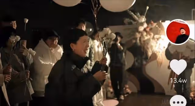 郝劭文曬求婚視頻，未婚妻感動落淚嬌羞撲懷裡，釋小龍大方送祝福