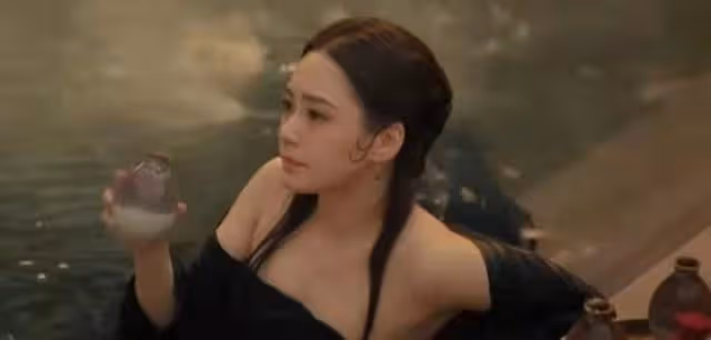 重演青蛇獲贊脫胎換骨!鍾欣潼被指一人撐起整部戲:顏值沒得說