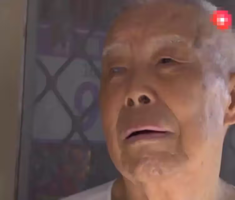 97歲臺灣老兵，在臺居住70多年，無兒無女，無奈電聯大陸侄子，我沒錢你還養我嗎，侄子回答出人意料