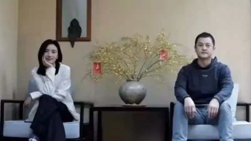 「老來得子」李亞鵬:50歲又生小兒子,一張照片牽出王菲秘密協議