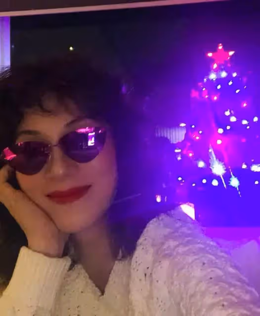 51歲《金枝欲孽》張可頤近照曝光,膚白貌美逆天凍齡,狀態大好,為事業兩度拒嫁億萬富豪,直言:享受單身
