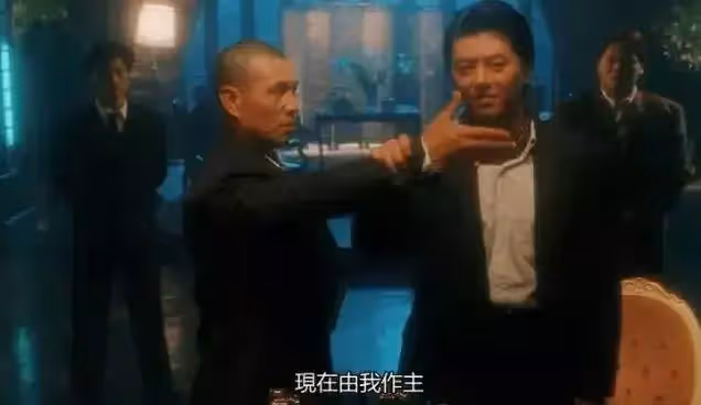 王霄:被稱最帥反派,經典臺詞「人一定要靠自己」走紅,卻英年早逝