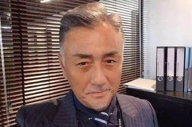 吳岱融帶妻子回內地工作,送玫瑰為對方慶生,曾花60萬在廣州買房