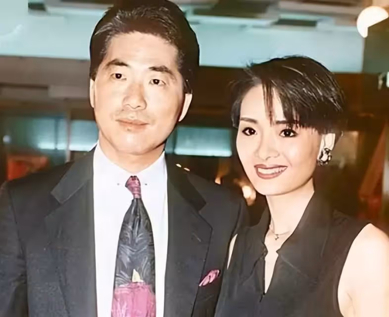 5位女星「一脫成名」，美艷背後，有人終身未婚，還有人選擇自我了結