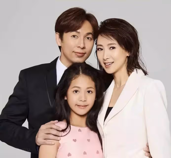 5位女星「一脫成名」，美艷背後，有人終身未婚，還有人選擇自我了結