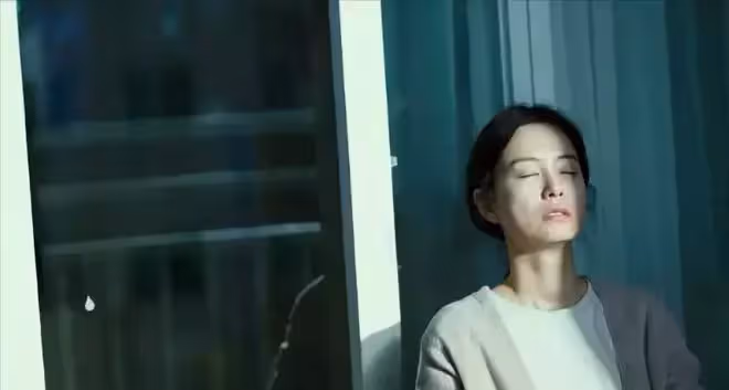 兒媳坐月子給娃煮碗餃子，婆婆大哭要求離婚，丈夫：你要學著感恩
