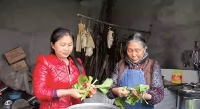 我生兩兒子，婆家兩套房都給小叔子，半年後回婆家，我笑出眼淚
