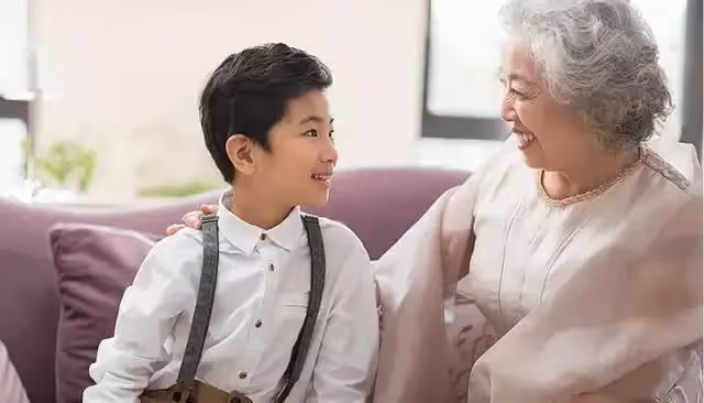 「不幫我帶孫子,你來我家住幹嘛」?面對兒媳的話,老人沉默了