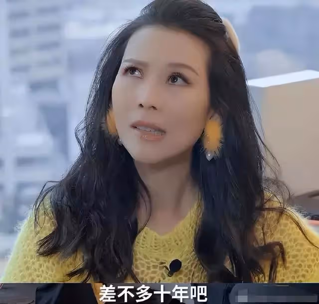 蔡少芬自曝和張晉在一起14年,仍有戀愛的心動,幸福自侃很變態