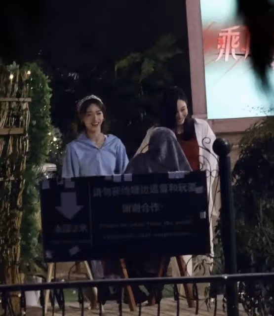 芒果台真會搞事，浪三姐姐們一看就不好惹，還沒開始已分兩大幫派