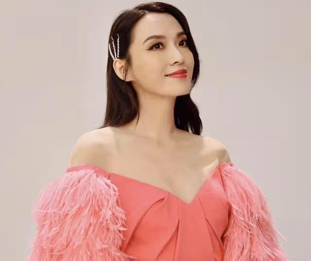 突傳死訊!TVB知名女星90歲父親因病離世,結婚計劃或因此推遲