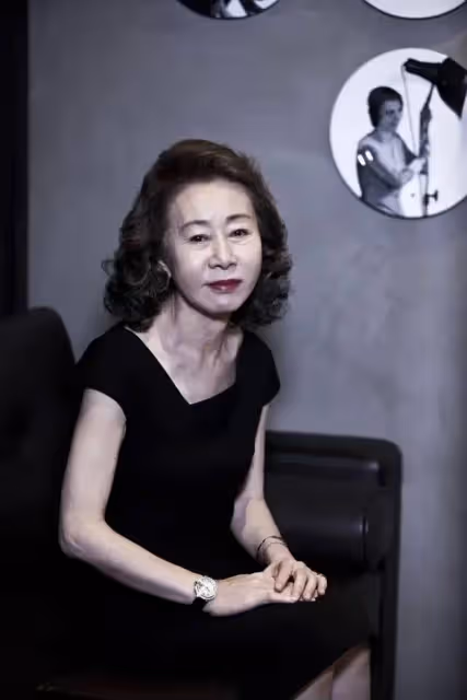 退圈13年被拋棄,74歲拿奧斯卡,她是亞洲女演員之光