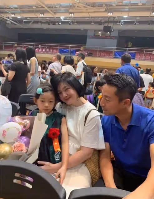 港媒曝大S聊天記錄,感嘆10年婚姻似坐牢,兒子哭喊不要爸爸回來