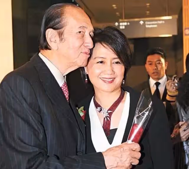 28歲嫁大39歲千億富豪，「8年連生5胎」不坐月子　拒每天10萬零花錢「最終爭到百億家產」