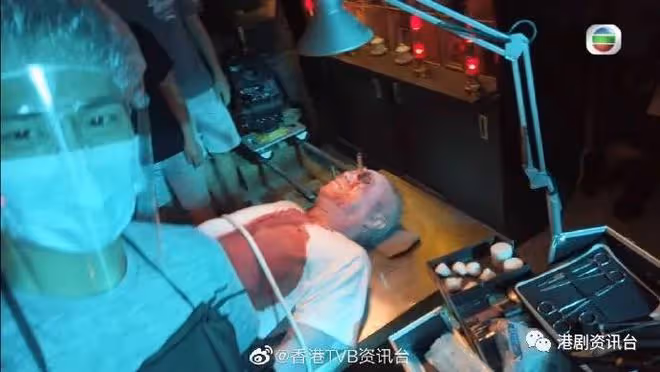 《金宵大廈2》頻上熱搜!TVB老戲骨化「詐屍」妝要三個鍾