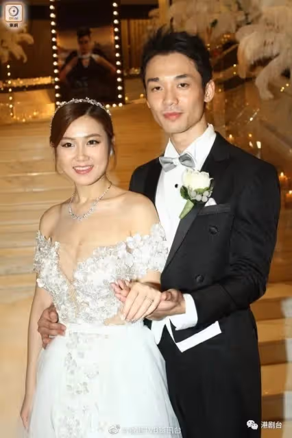 突發!TVB好身材女星被爆離婚,她表示再找個就好