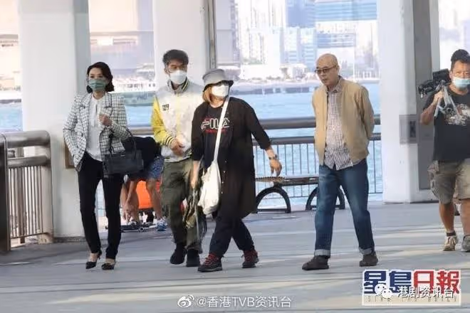 90歲父親突離世！陳煒押後本月中婚期