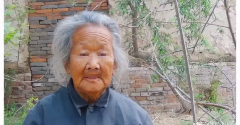 小姑子提走我娘家的過年禮，婆婆直接一巴掌：誰教你的，我嗎？
