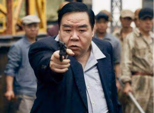 和劉德華是好朋友,和張衛健一度反目成仇,娛樂圈現實冷暖自知!