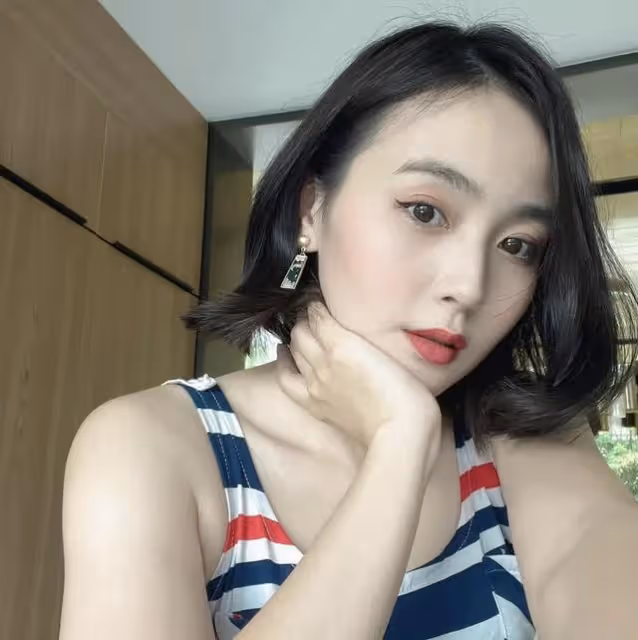香港知名女星大病後宣告復出!簽下終身合約,嫁富商已成兩孩之母