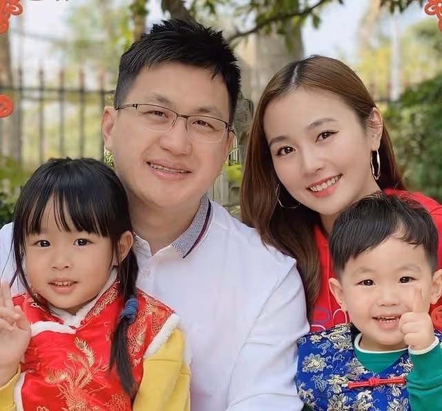 香港知名女星大病後宣告復出!簽下終身合約,嫁富商已成兩孩之母