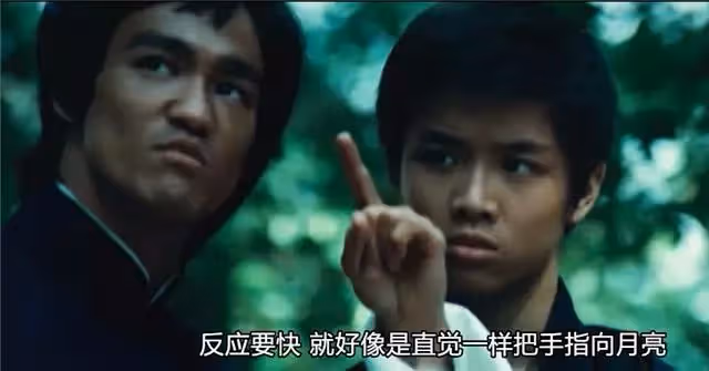 《龍爭虎鬥》13位高手:洪金寶成龍跑龍套,還有一位女版李小龍