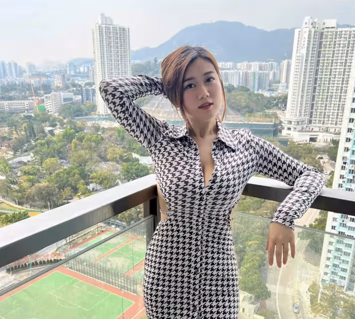 遺憾!香港知名女星與學霸丈夫失婚,多次被婆婆吐槽衣著太暴露