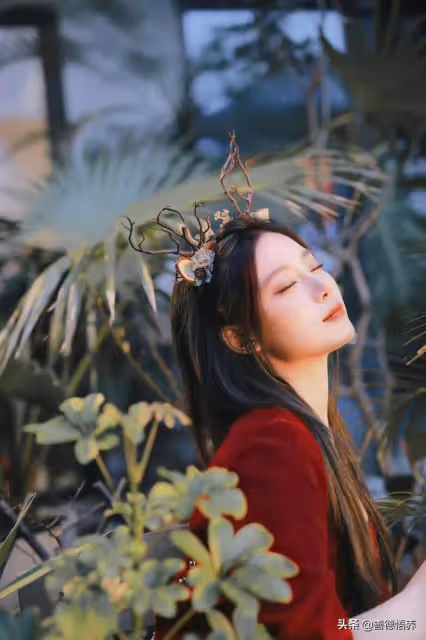 太美了!視覺盛宴!性感公主|徐藝洋叢林美艷組圖,唯美視覺