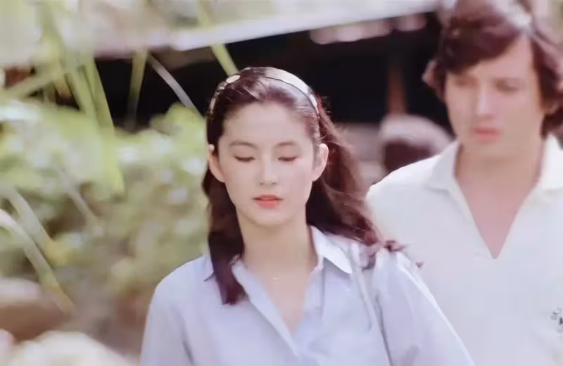 林青霞:17歲走紅,40歲成大美人,我卻看到了她骨子裡的自卑