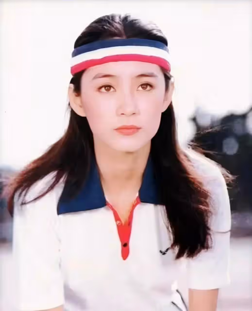林青霞:17歲走紅,40歲成大美人,我卻看到了她骨子裡的自卑